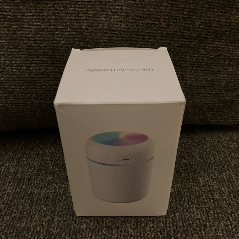 USB Colorful Humidifier: Small, Brand New